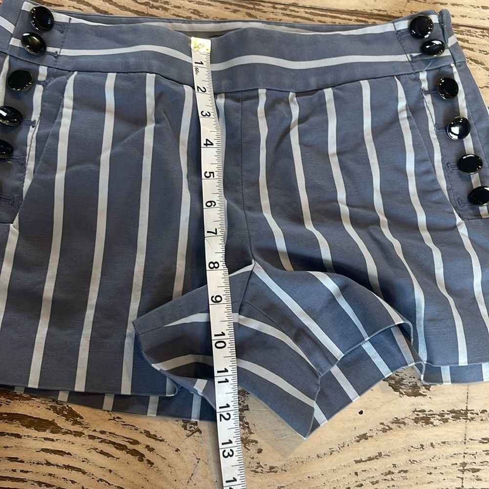 LOFT Nautical Stripe High Rise Button Sailor Shorts Gray and White Size 2 - Picture 10 of 11